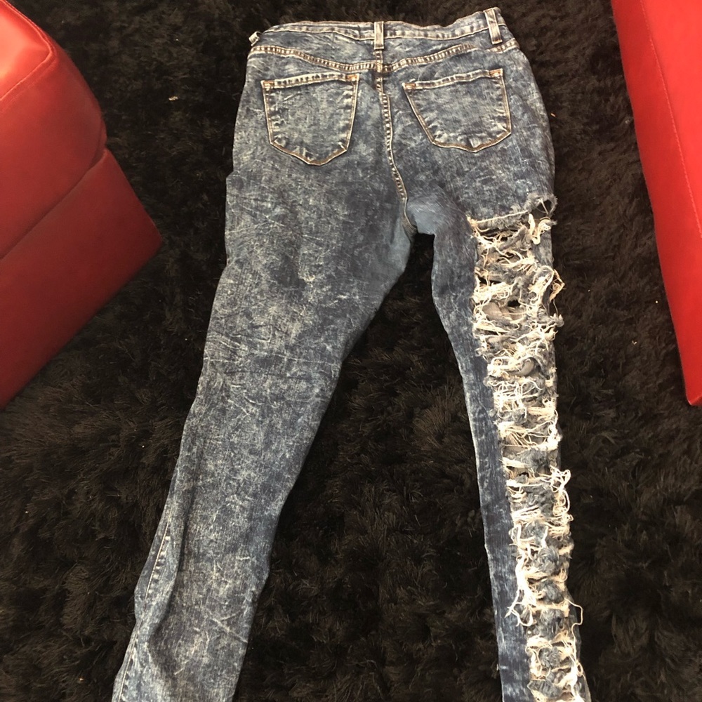 Ripped jeans